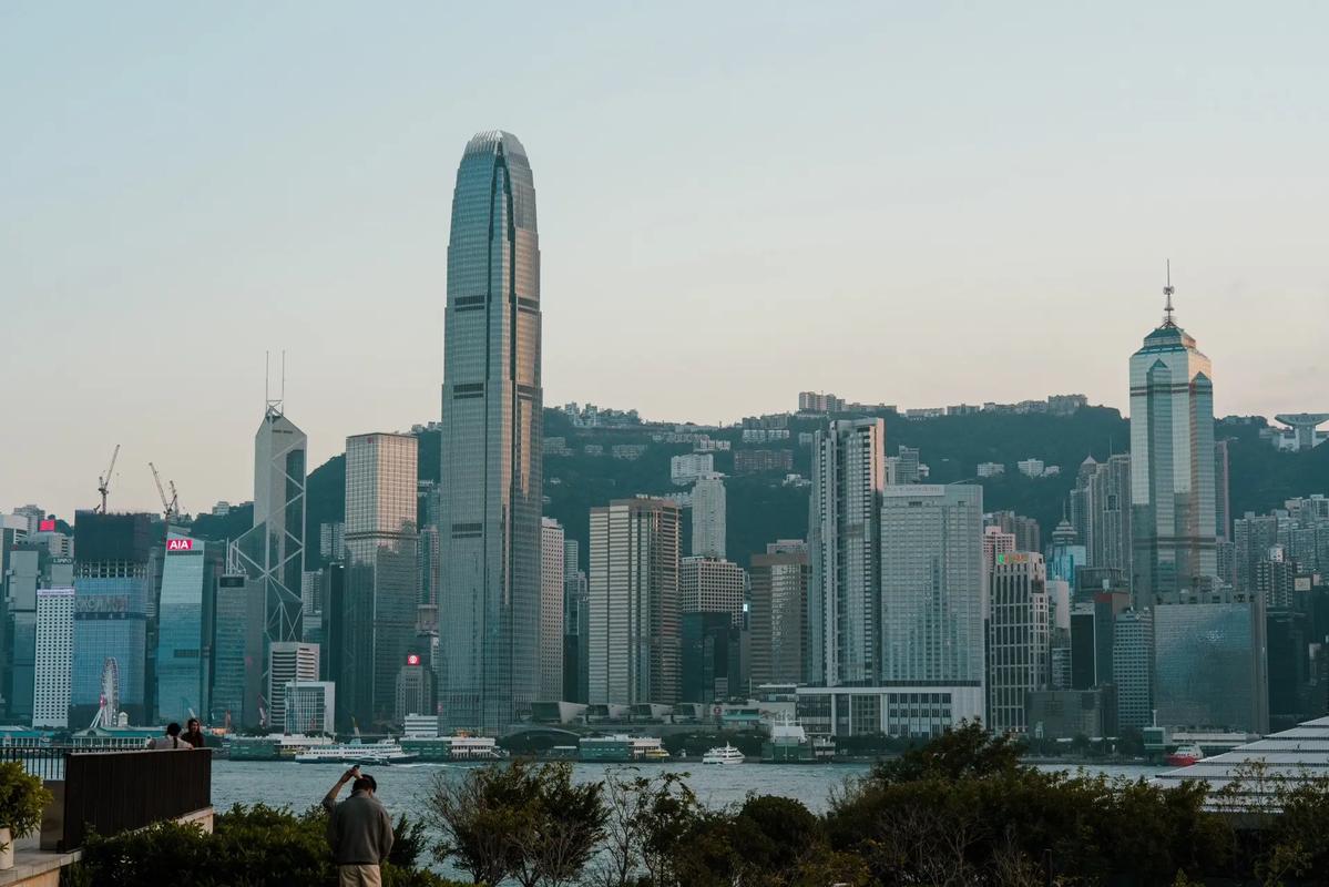 广州夜总会招聘,广州高端夜场,上班自在无压高薪日结等您